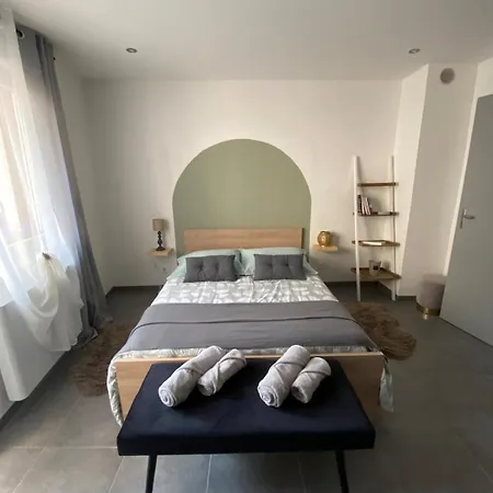 Place Du Bonheur Bel F2 Apartment